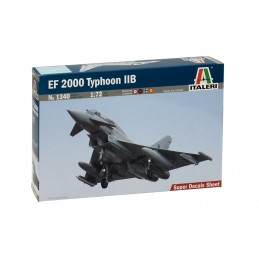 KIT 1/72 AVION EF-2000...